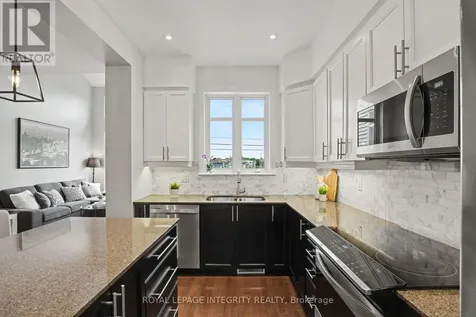 563 Remnor Avenue Ottawa ON K2T 0A5