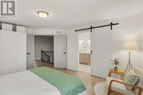 563 Remnor Avenue Ottawa ON K2T 0A5
