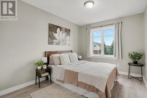 563 Remnor Avenue Ottawa ON K2T 0A5