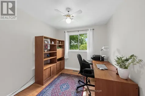 22 Barrhaven Crescent Ottawa ON K2J 1E8