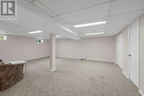22 Barrhaven Crescent Ottawa ON K2J 1E8