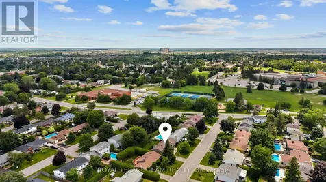 22 Barrhaven Crescent Ottawa ON K2J 1E8