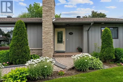 22 Barrhaven Crescent Ottawa ON K2J 1E8