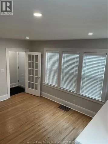 1496/1498 Giles Boulevard East Windsor ON N9A 4H1