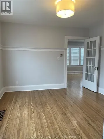 1496/1498 Giles Boulevard East Windsor ON N9A 4H1