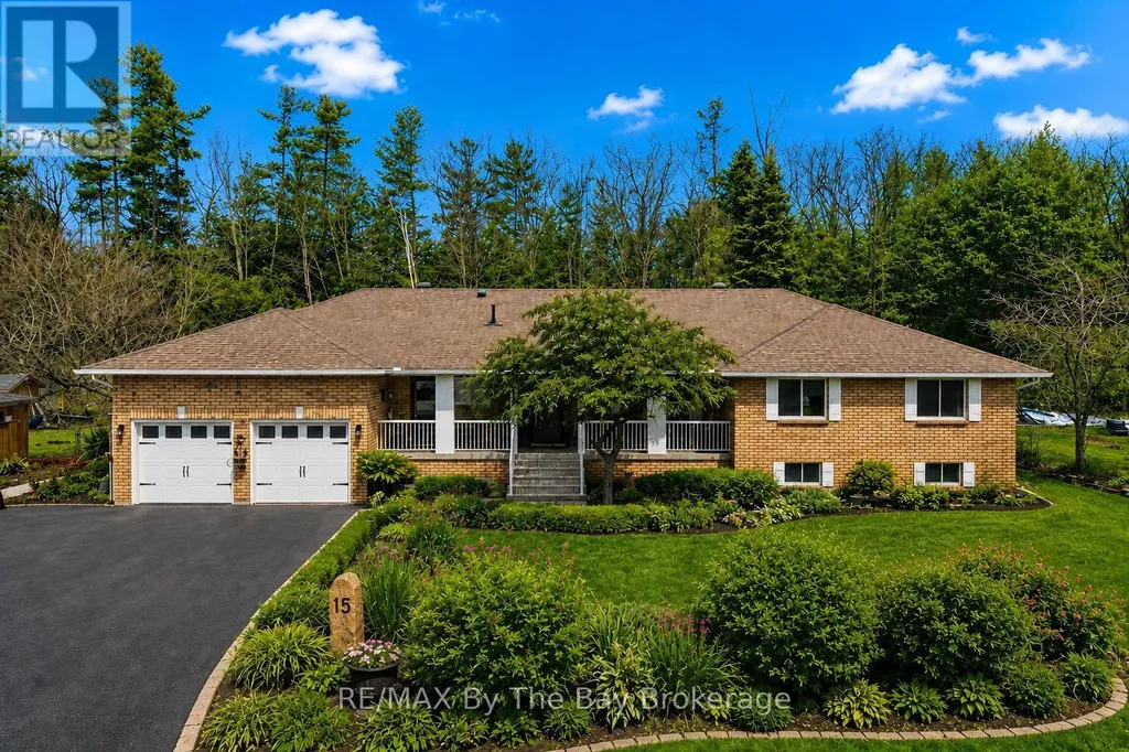 15 Deanna Drive Wasaga Beach ON L9Z 1J5