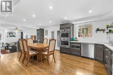 15 Deanna Drive Wasaga Beach ON L9Z 1J5