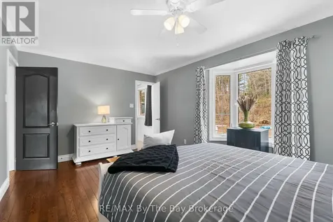 15 Deanna Drive Wasaga Beach ON L9Z 1J5