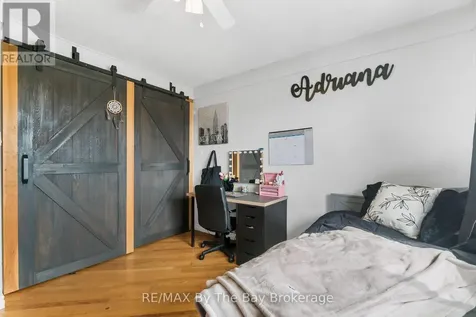 15 Deanna Drive Wasaga Beach ON L9Z 1J5
