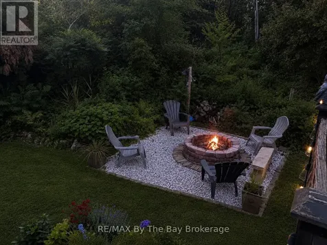 15 Deanna Drive Wasaga Beach ON L9Z 1J5