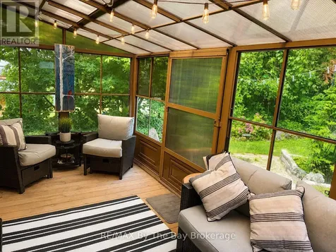 15 Deanna Drive Wasaga Beach ON L9Z 1J5