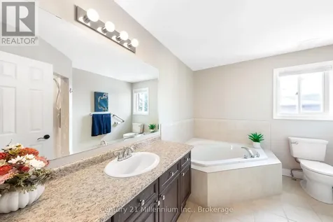 9 Hill Street Collingwood ON L9Y 0A7