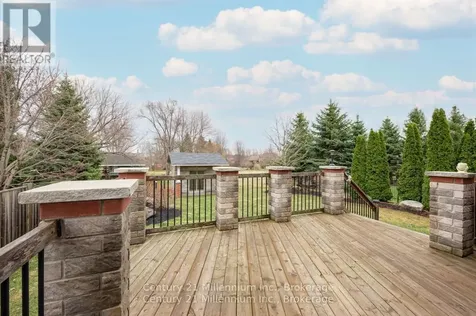 9 Hill Street Collingwood ON L9Y 0A7