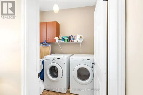 9 Hill Street Collingwood ON L9Y 0A7