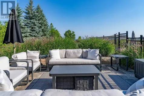 176 Bartlett Boulevard Collingwood ON L9Y 5C9