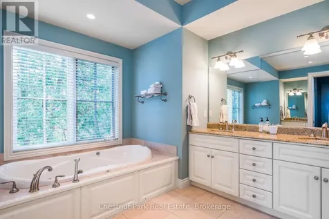 176 Bartlett Boulevard Collingwood ON L9Y 5C9