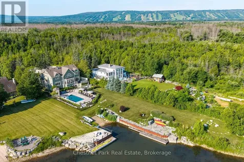 176 Bartlett Boulevard Collingwood ON L9Y 5C9