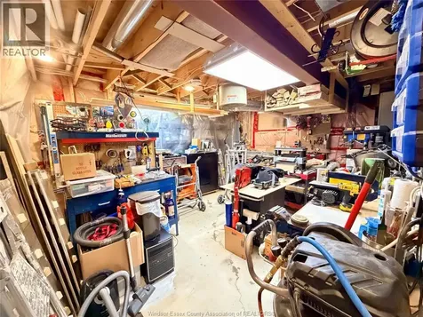 1340 Aspenshore Avenue Windsor ON N8P 1Y4