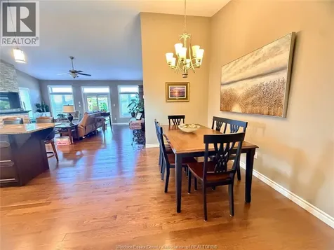 1340 Aspenshore Avenue Windsor ON N8P 1Y4
