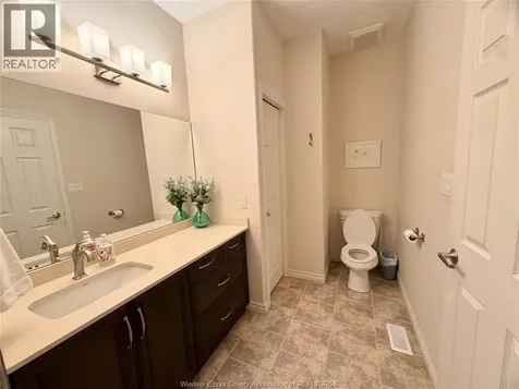 1340 Aspenshore Avenue Windsor ON N8P 1Y4