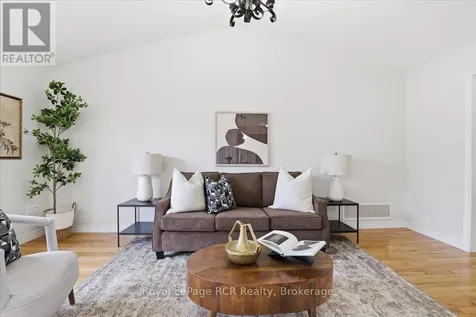 14 Parkside Street Mapleton ON N0G 1B0