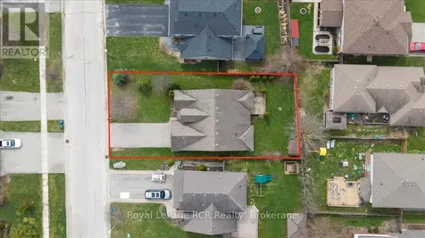 14 Parkside Street Mapleton ON N0G 1B0