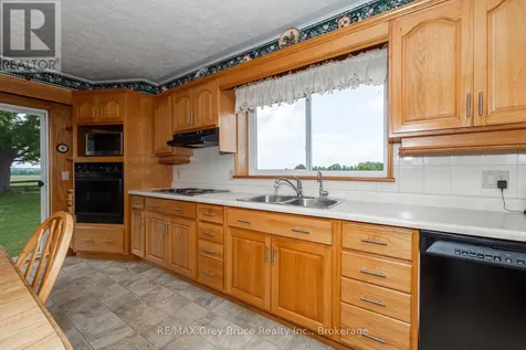 319144 Grey Road 1 Georgian Bluffs ON N4K 0G2
