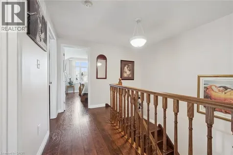 86 Bridlewreath Street Kitchener ON N2E 3V6