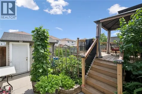 86 Bridlewreath Street Kitchener ON N2E 3V6