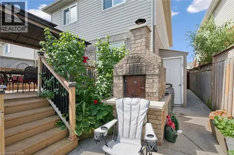 86 Bridlewreath Street Kitchener ON N2E 3V6