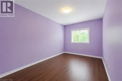 312 Tagge Crescent Kitchener ON N2K 3R7