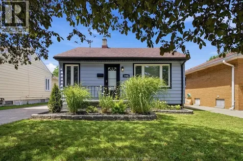 1569 Central Avenue Windsor ON N8Y 2V7