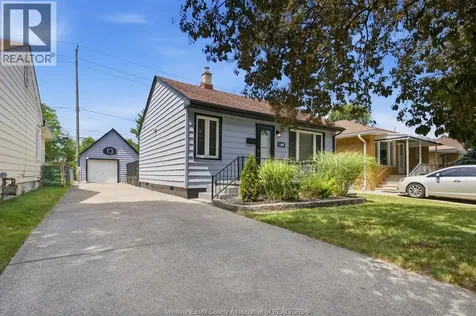 1569 Central Avenue Windsor ON N8Y 2V7