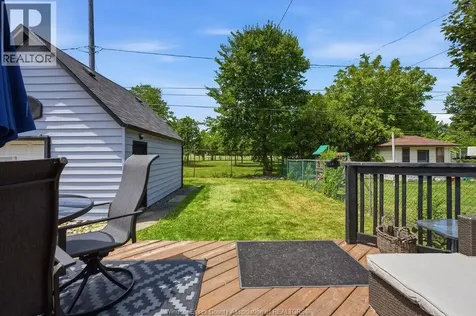 1569 Central Avenue Windsor ON N8Y 2V7