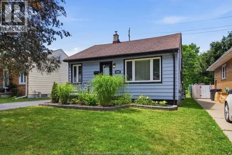 1569 Central Avenue Windsor ON N8Y 2V7