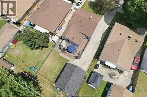 1569 Central Avenue Windsor ON N8Y 2V7