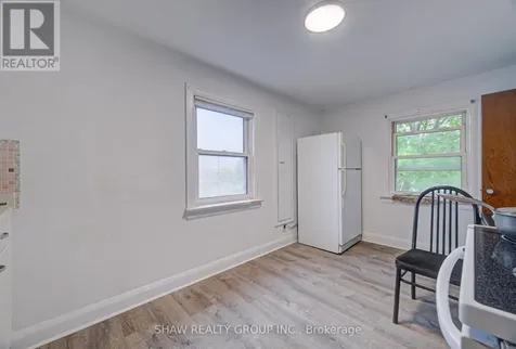 128 Pollock Avenue Cambridge ON N1R 2C3