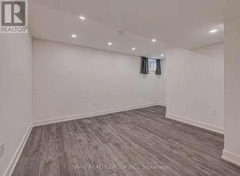 128 Pollock Avenue Cambridge ON N1R 2C3