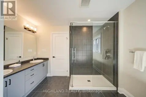 565 Balsam Poplar Street Waterloo ON N2V 0H8