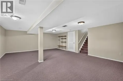 11 Garden Drive Smithville ON L0R 2A0