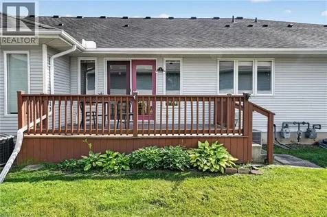 11 Garden Drive Smithville ON L0R 2A0
