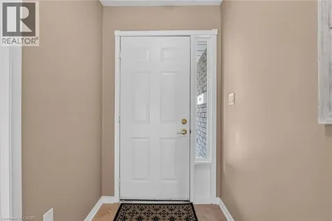 11 Garden Drive Smithville ON L0R 2A0