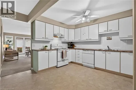 11 Garden Drive Smithville ON L0R 2A0