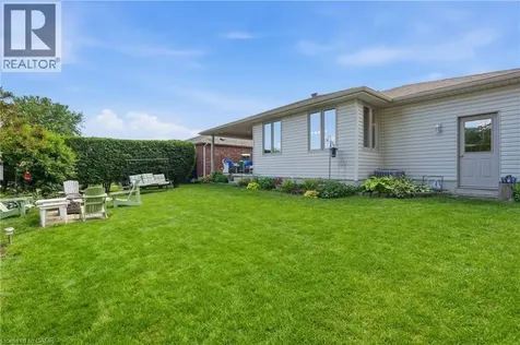 12 Schneider Drive Port Dover ON N0A 1N4