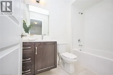 288 Glover Road Stoney Creek ON L8W 5H6