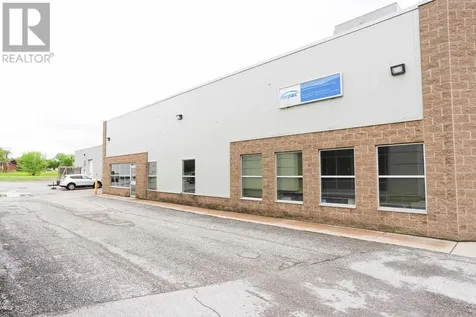 428 Pim Street Sault Ste. Marie ON P6B 2V1
