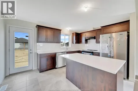 397 Hemlock Lane Lakeshore ON N8L 1A9