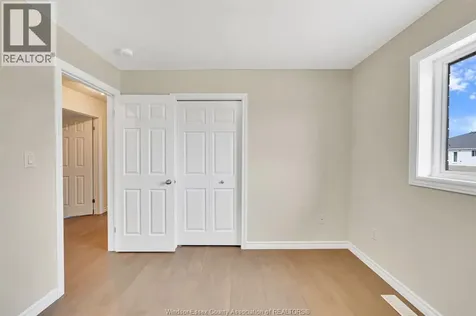 397 Hemlock Lane Lakeshore ON N8L 1A9