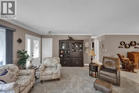 153 Primrose Lane Chatham ON N7L 4N7