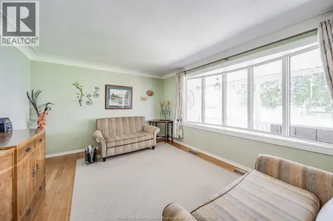 10 Phyllis Avenue Chatham ON N7M 3B9